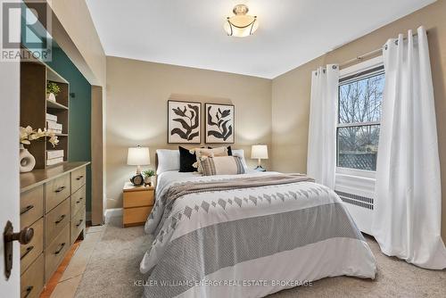 66 Quebec Street, Oshawa (Central), ON - Indoor Photo Showing Bedroom