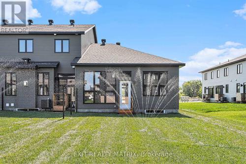 961 Cologne Street, Russell, ON - Outdoor