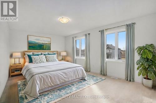 949 Cologne Street, Russell, ON - Indoor Photo Showing Bedroom