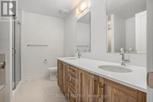 949 Cologne Street, Russell, ON - Indoor Photo Showing Bathroom