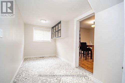 203 County Rd 28 Road, Otonabee-South Monaghan, ON - Indoor Photo Showing Other Room