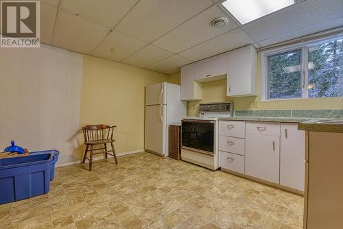 1355 Kallyn Road, Williams Lake, BC - Indoor Photo Showing Kitchen