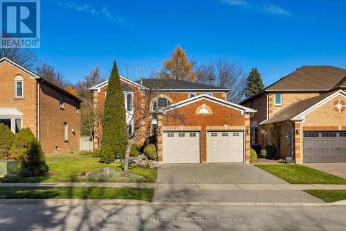 1209 Bowman Drive, Oakville, ON - Outdoor With Facade