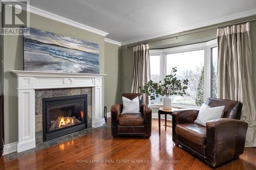 1209 Bowman Drive, Oakville, ON - Indoor Photo Showing Living Room With Fireplace