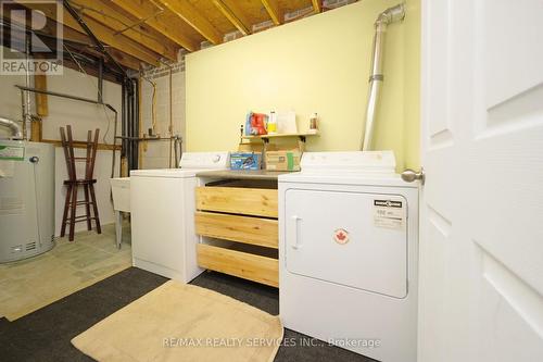 45 Griselda Crescent N, Brampton, ON - Indoor Photo Showing Laundry Room