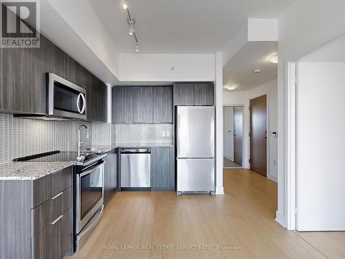 4620 - 30 Shore Breeze Drive, Toronto, ON - Indoor Photo Showing Kitchen With Stainless Steel Kitchen With Upgraded Kitchen