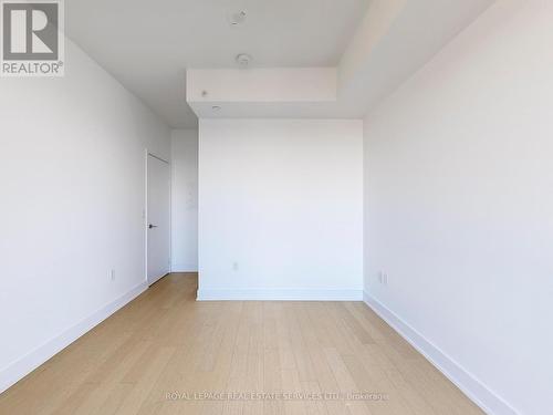 4620 - 30 Shore Breeze Drive, Toronto, ON - Indoor Photo Showing Other Room