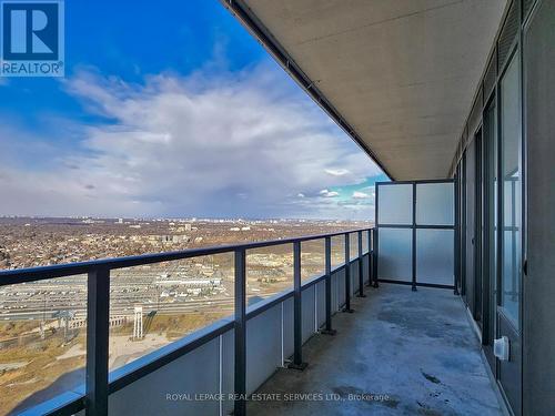 4620 - 30 Shore Breeze Drive, Toronto, ON - Outdoor With Balcony With View With Exterior