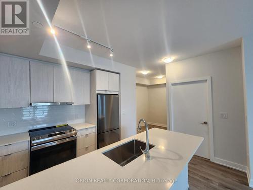 1302 - 4130 Parkside Village Drive, Mississauga, ON - Indoor Photo Showing Kitchen With Stainless Steel Kitchen