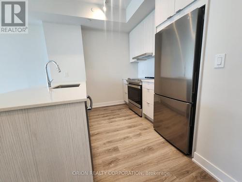 1302 - 4130 Parkside Village Drive, Mississauga, ON - Indoor Photo Showing Kitchen With Stainless Steel Kitchen