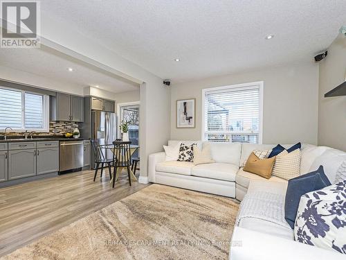 56 Cedarvale Avenue, Guelph, ON - Indoor Photo Showing Living Room