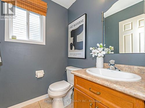 56 Cedarvale Avenue, Guelph, ON - Indoor Photo Showing Bathroom