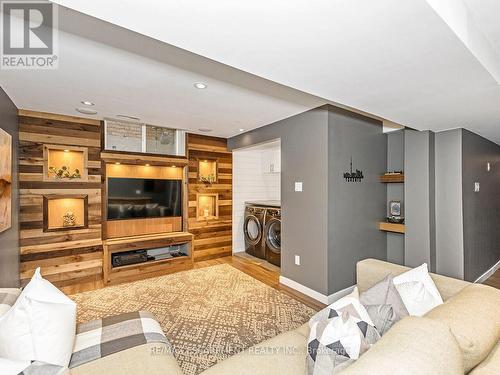 56 Cedarvale Avenue, Guelph, ON - Indoor Photo Showing Living Room