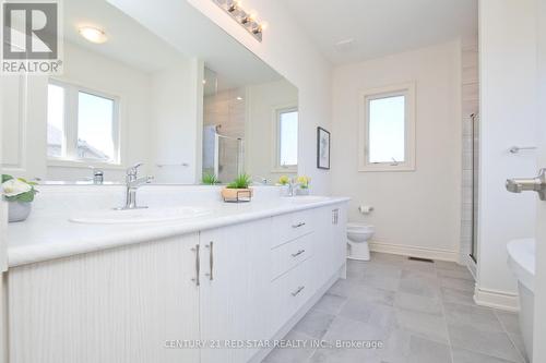 92 Elstone Place, Hamilton, ON - Indoor Photo Showing Bathroom