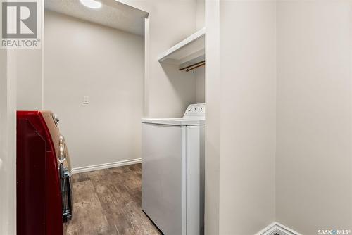 B 62 Nollet Avenue, Regina, SK - Indoor Photo Showing Laundry Room