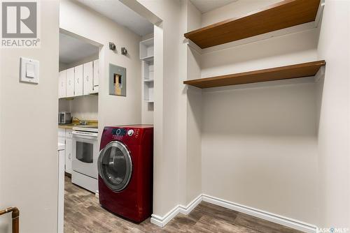 B 62 Nollet Avenue, Regina, SK - Indoor Photo Showing Laundry Room