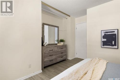 B 62 Nollet Avenue, Regina, SK - Indoor Photo Showing Bedroom