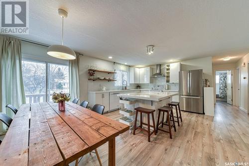 1340 Princess Crescent, Moose Jaw, SK - Indoor Photo Showing Dining Room