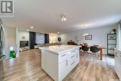 1340 Princess Crescent, Moose Jaw, SK - Indoor