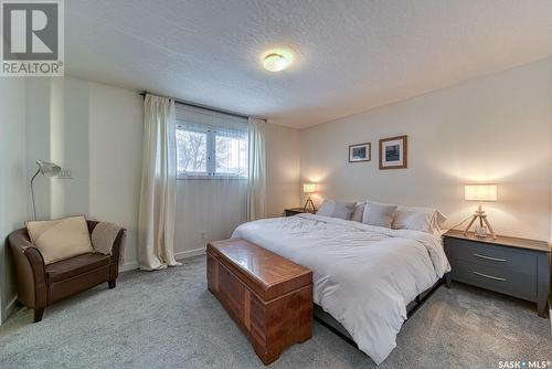 1340 Princess Crescent, Moose Jaw, SK - Indoor Photo Showing Bedroom