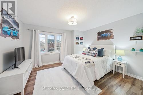 547 Shaftsbury Street, Oshawa (Eastdale), ON - Indoor Photo Showing Bedroom