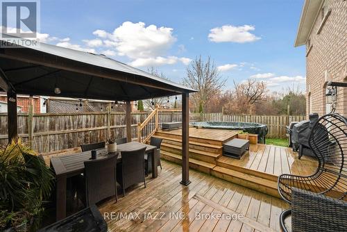 547 Shaftsbury Street, Oshawa (Eastdale), ON - Outdoor With Deck Patio Veranda With Exterior