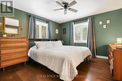 523 Stewartville Road, Mcnab/Braeside, ON - Indoor Photo Showing Bedroom