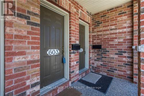 603 Reardon Private, Ottawa, ON - Outdoor