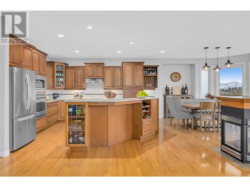 2061 Spyglass Way, West Kelowna, BC - Indoor Photo Showing Kitchen