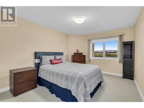 2061 Spyglass Way, West Kelowna, BC - Indoor Photo Showing Bedroom