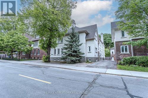 A  Main - 809 Duplex Avenue, Toronto, ON - Outdoor With Facade