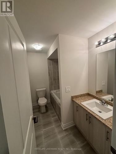 99 Kenneth Rogers Crescent, East Gwillimbury, ON - Indoor Photo Showing Bathroom