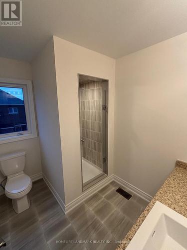 99 Kenneth Rogers Crescent, East Gwillimbury, ON - Indoor Photo Showing Bathroom