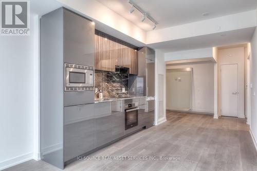 1201 - 50 O'Neill Road, Toronto, ON - Indoor Photo Showing Kitchen