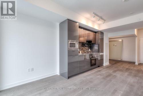 1201 - 50 O'Neill Road, Toronto, ON - Indoor Photo Showing Kitchen