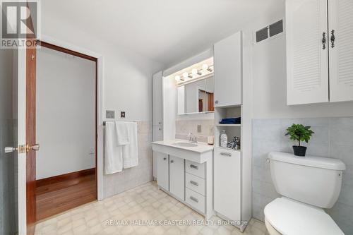 217 Mcfarlane Street, Peterborough (Ashburnham), ON - Indoor Photo Showing Bathroom