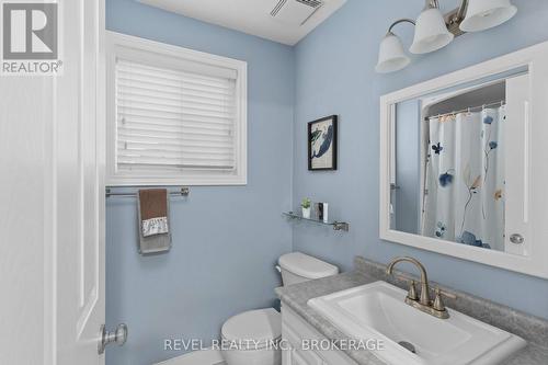 2138 Balantrae Circle, Kingston (City Southwest), ON - Indoor Photo Showing Bathroom