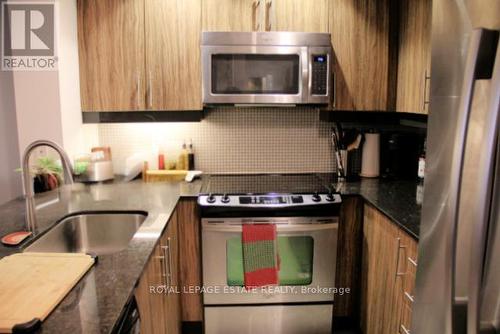 1507 - 85 East Liberty Street, Toronto, ON - Indoor Photo Showing Kitchen