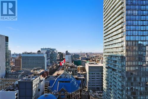 1105 - 25 Grenville Street, Toronto, ON - Outdoor