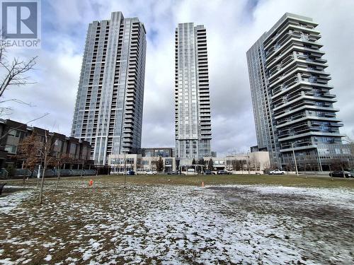 2220 - 275 Village Green Square, Toronto, ON - Outdoor With Facade