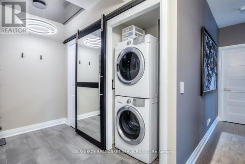 1704 - 1 Scott Street, Toronto, ON - Indoor Photo Showing Laundry Room