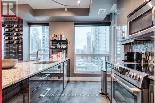 1704 - 1 Scott Street, Toronto, ON - Indoor Photo Showing Kitchen