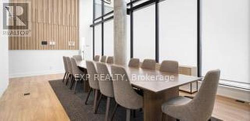 312 - 3100 Keele Street, Toronto, ON - Indoor Photo Showing Dining Room