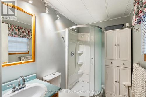 #248 - 3033 Townline Road, Fort Erie (327 - Black Creek), ON - Indoor Photo Showing Bathroom