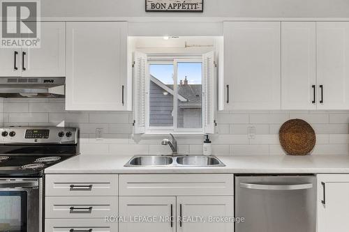 75 Parkview Road, St. Catharines (445 - Facer), ON - Indoor Photo Showing Kitchen With Double Sink