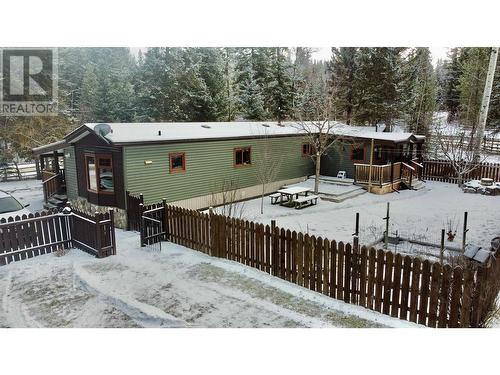 6221 Aalton Road, 100 Mile House, BC - Outdoor