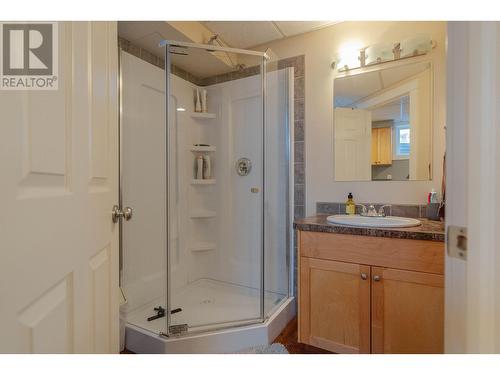 12286 242 Road, Fort St. John, BC - Indoor Photo Showing Bathroom