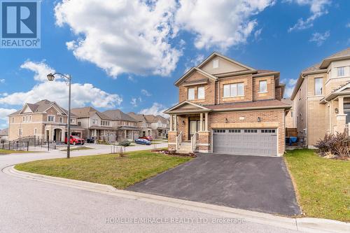 41 Atkinson Crescent, New Tecumseth, ON - Outdoor With Facade