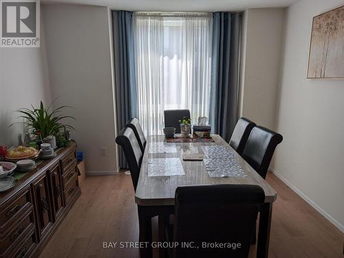 12 William Russell Lane, Richmond Hill, ON - Indoor Photo Showing Dining Room