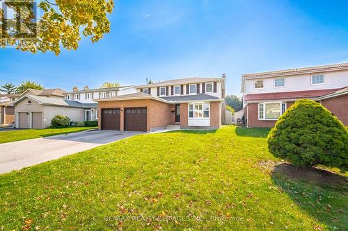 17 Macdougall Drive, Brampton, ON - Outdoor With Facade